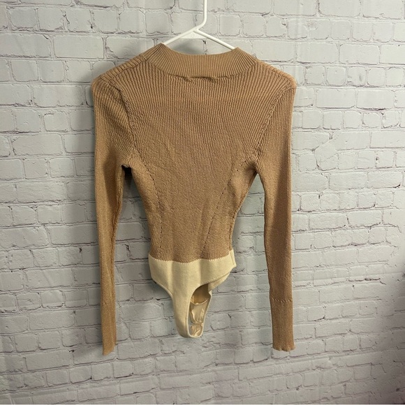 Free People Intimately FP gold shimmer ladies bodysuit size Small glam sexy - Picture 10 of 11